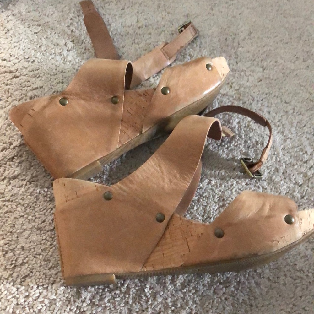 Lucky brand wedges
